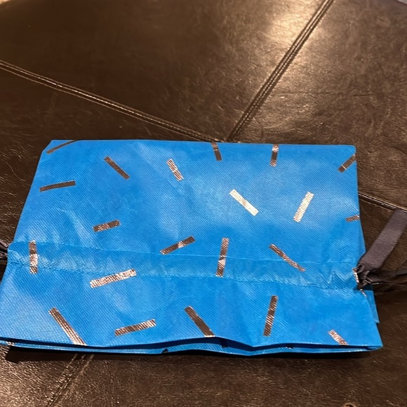 Gorgeous reusable gift bags - Picture 5 of 5